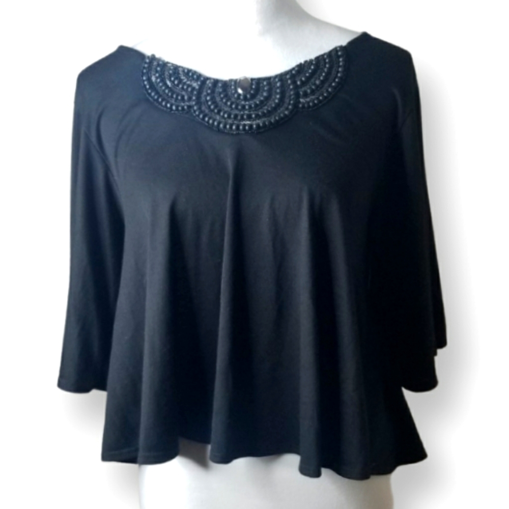 🦋Luna Tiks Beaded Trapeze Style Top